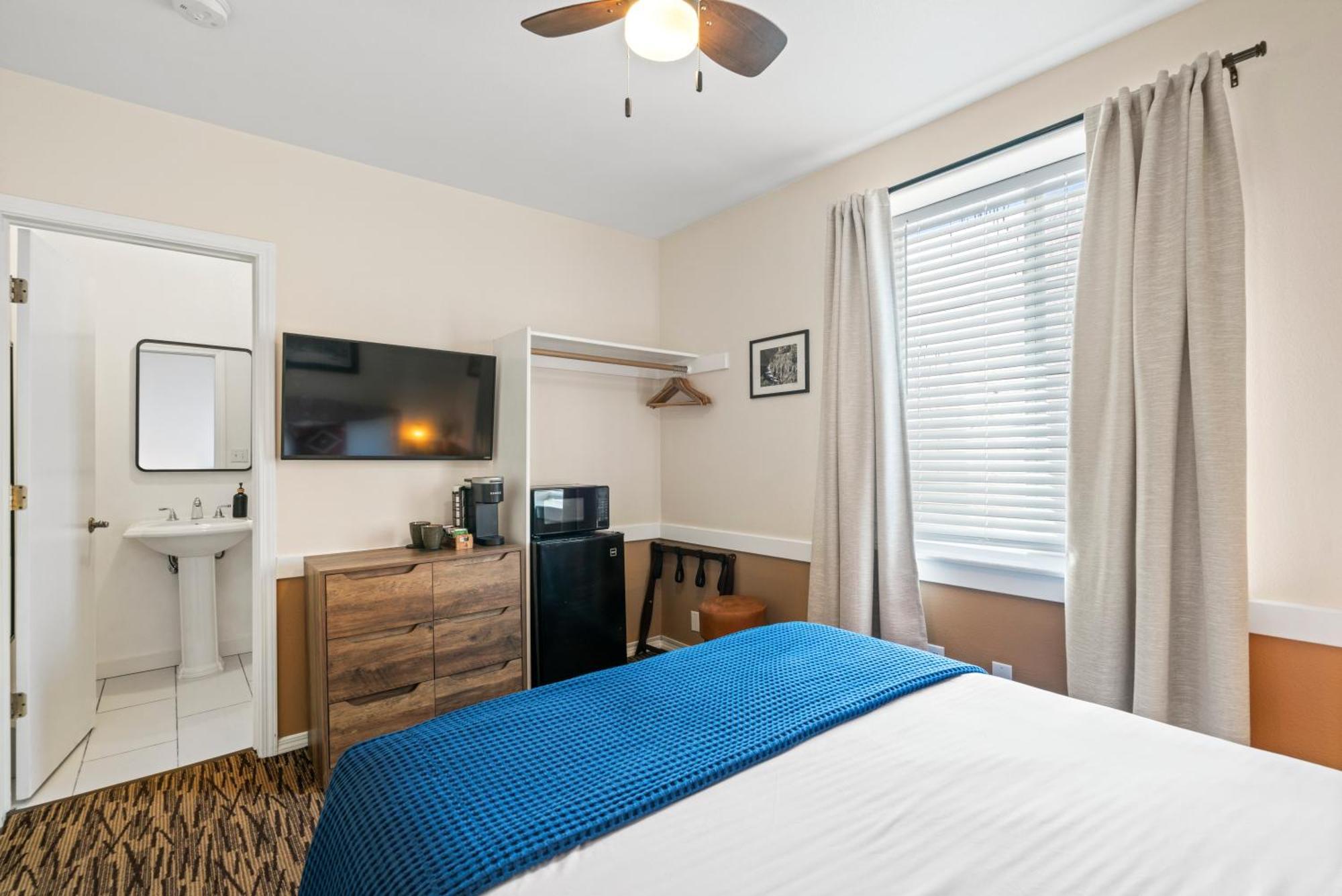 The Bent Elbow Hotel Silverton  Kültér fotó